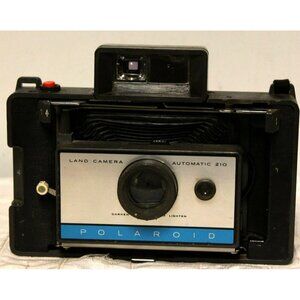 Polaroid Land Camera Automatic 210 UNTESTED Selling for Parts Only